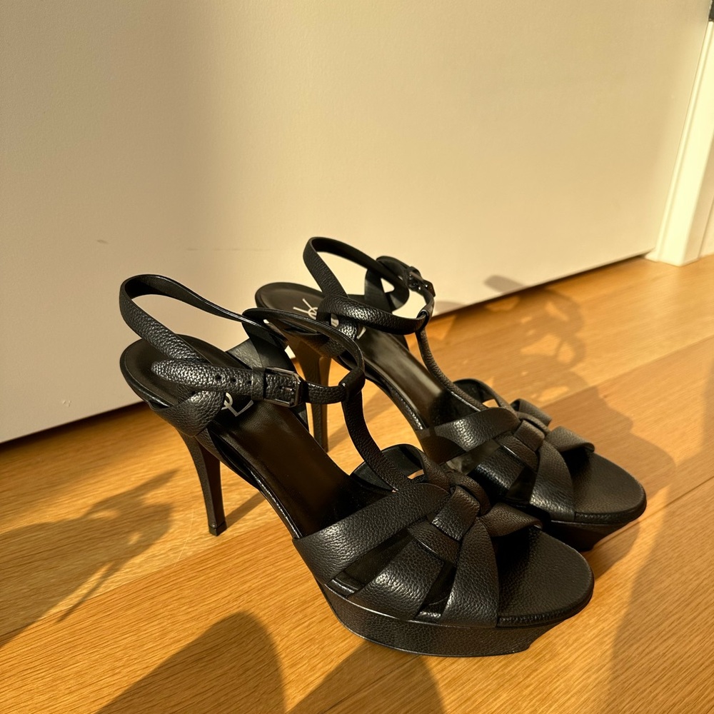 YSL Black Size 41 Tribute Leather T-Strap Platform Heels Sandals